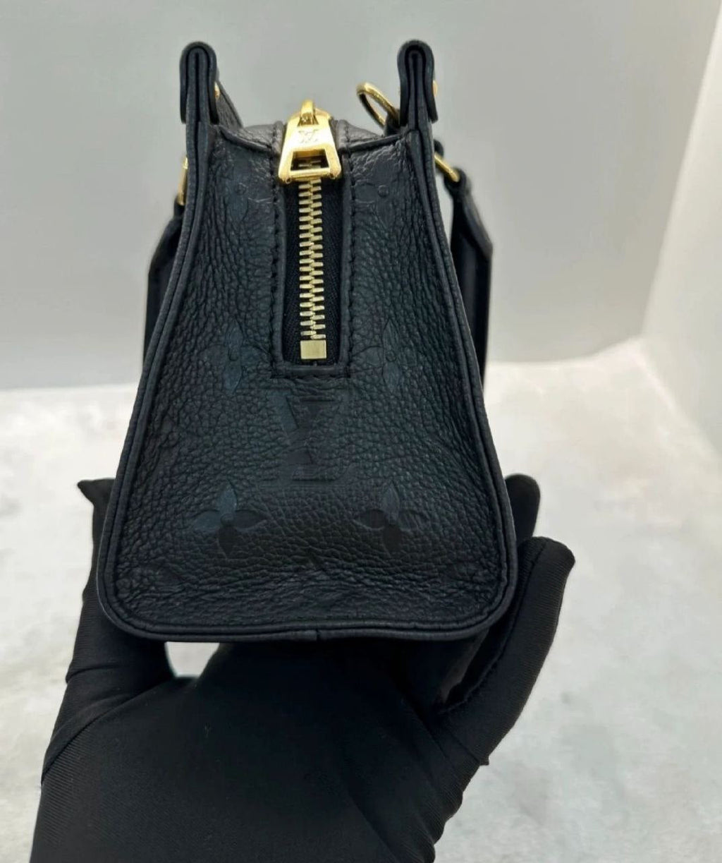 Louis Vuitton On The Go East West
